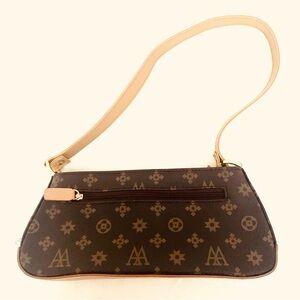E COLLECTION  Vegan Mini Baguette Bag, carmel and brown, NWOT